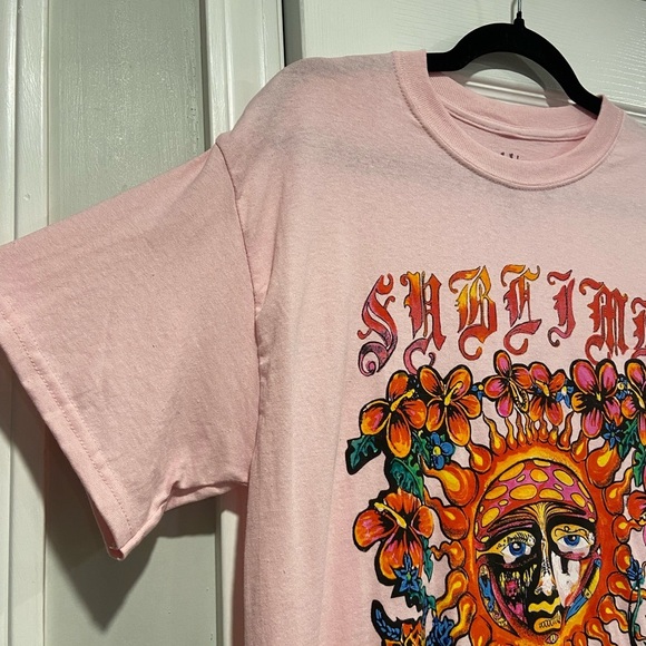 NWOT Sublime Size L Pink Short Sleeve Crew Neck Tee Shirt Endless Petals Sun - Picture 3 of 10